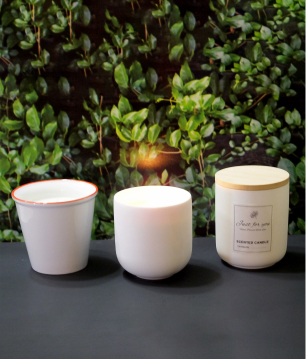 Porcelain exquisitely fragranced candles